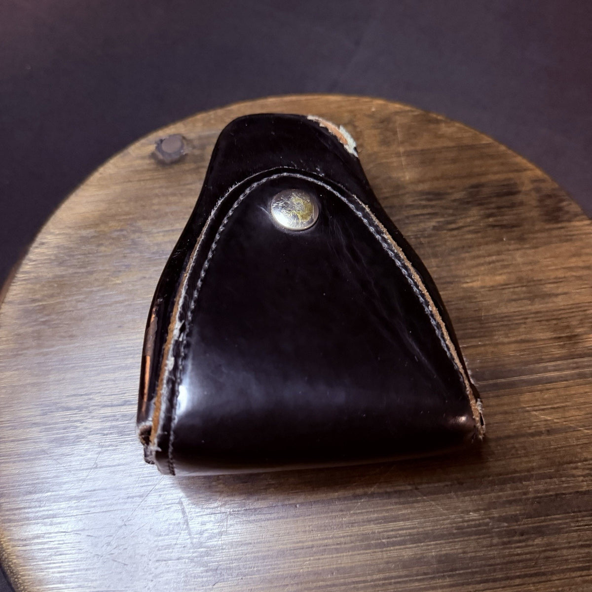 Gould & Goodrich Handuff Case Black High Gloss Leather Nickle Snap C303