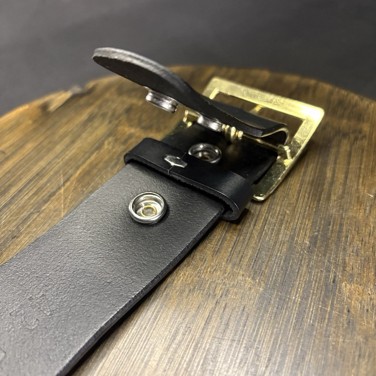 Galls Off Duty Belt Size 42” Plain Black Leather w/ Brass Buckle LP1213 Law Pro