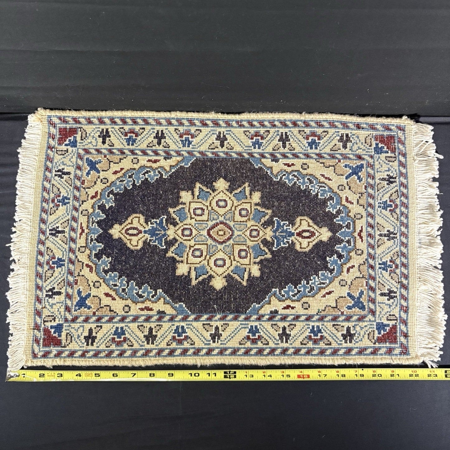 Persian Rug Hand Knotted Blue Medallion 2'x1' or 22"x14" or 40cm X 60cm