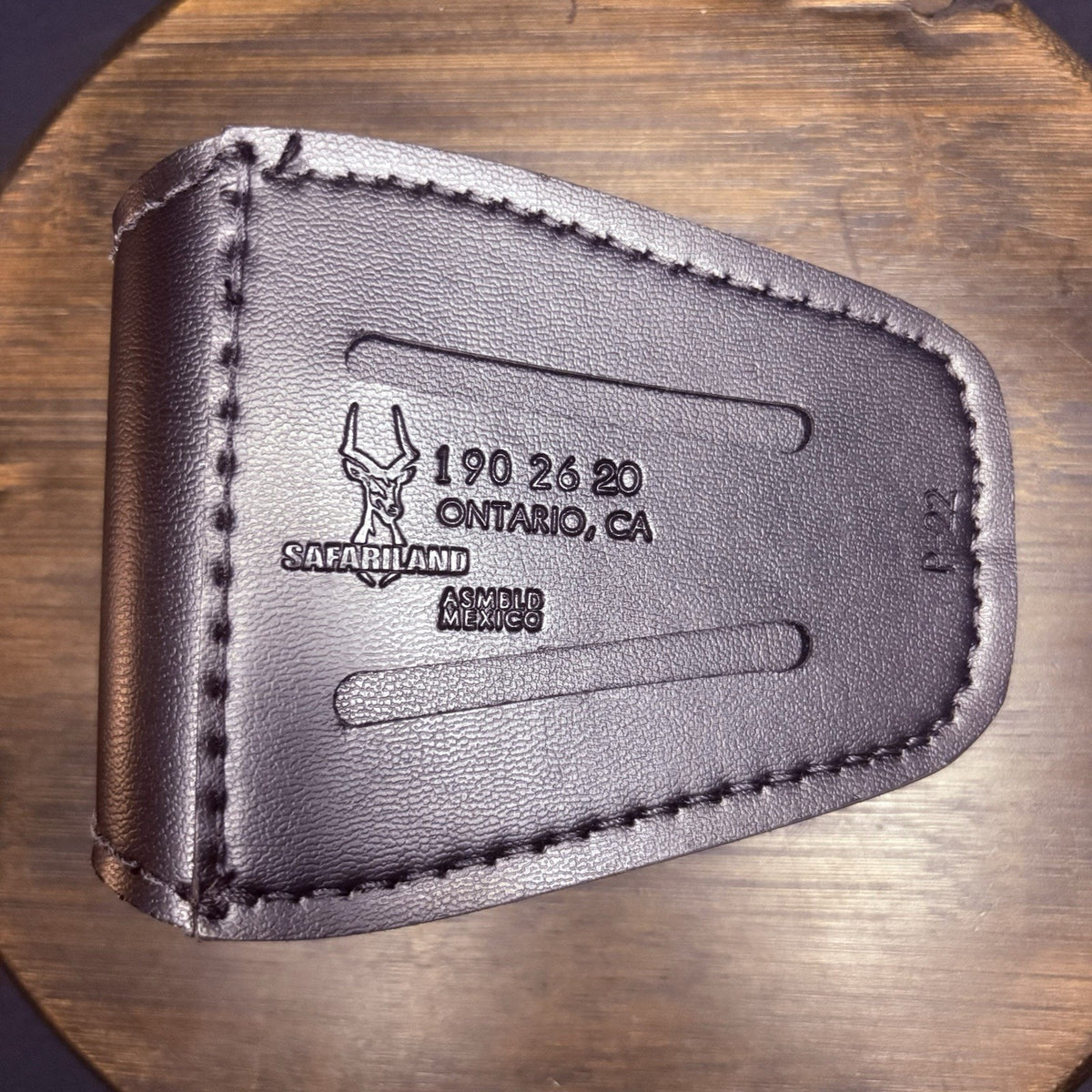 Safariland 190 Handcuff Pouch Plain Black Leather Black Snap Duty Belt Case