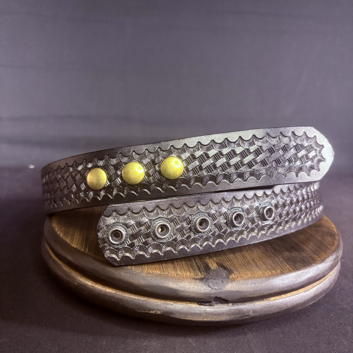 Dutyman Garrison Belt Size 28" With Brass Snap Closure and Basketweave Leather
