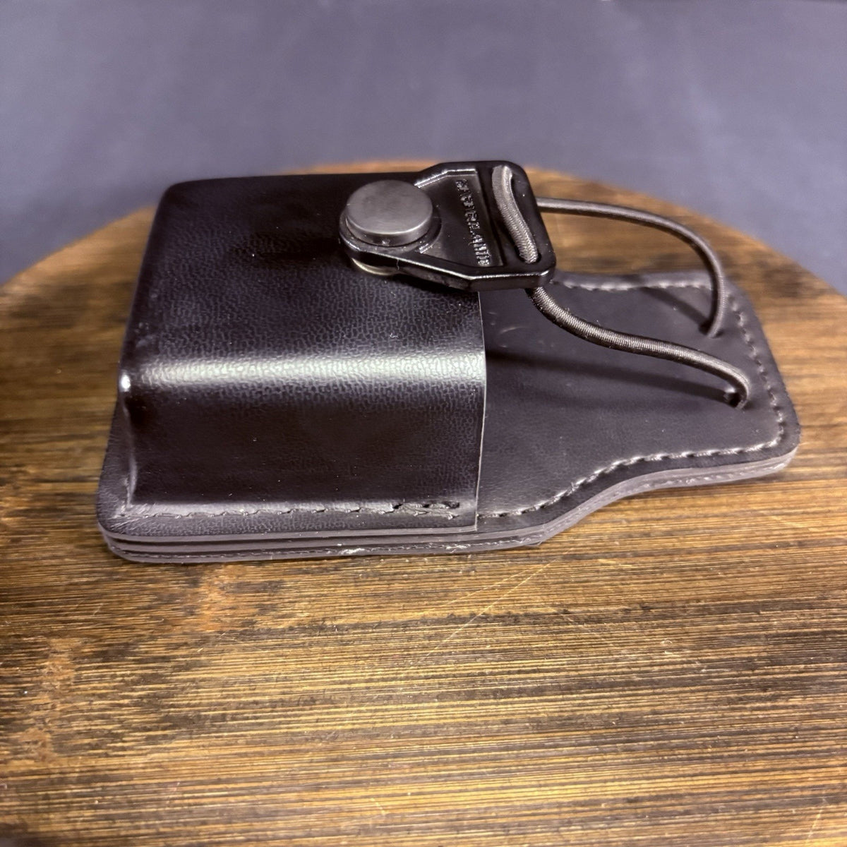 Safariland Tape Recorder Holder Universal Leather Cassette Pouch 764-1-2