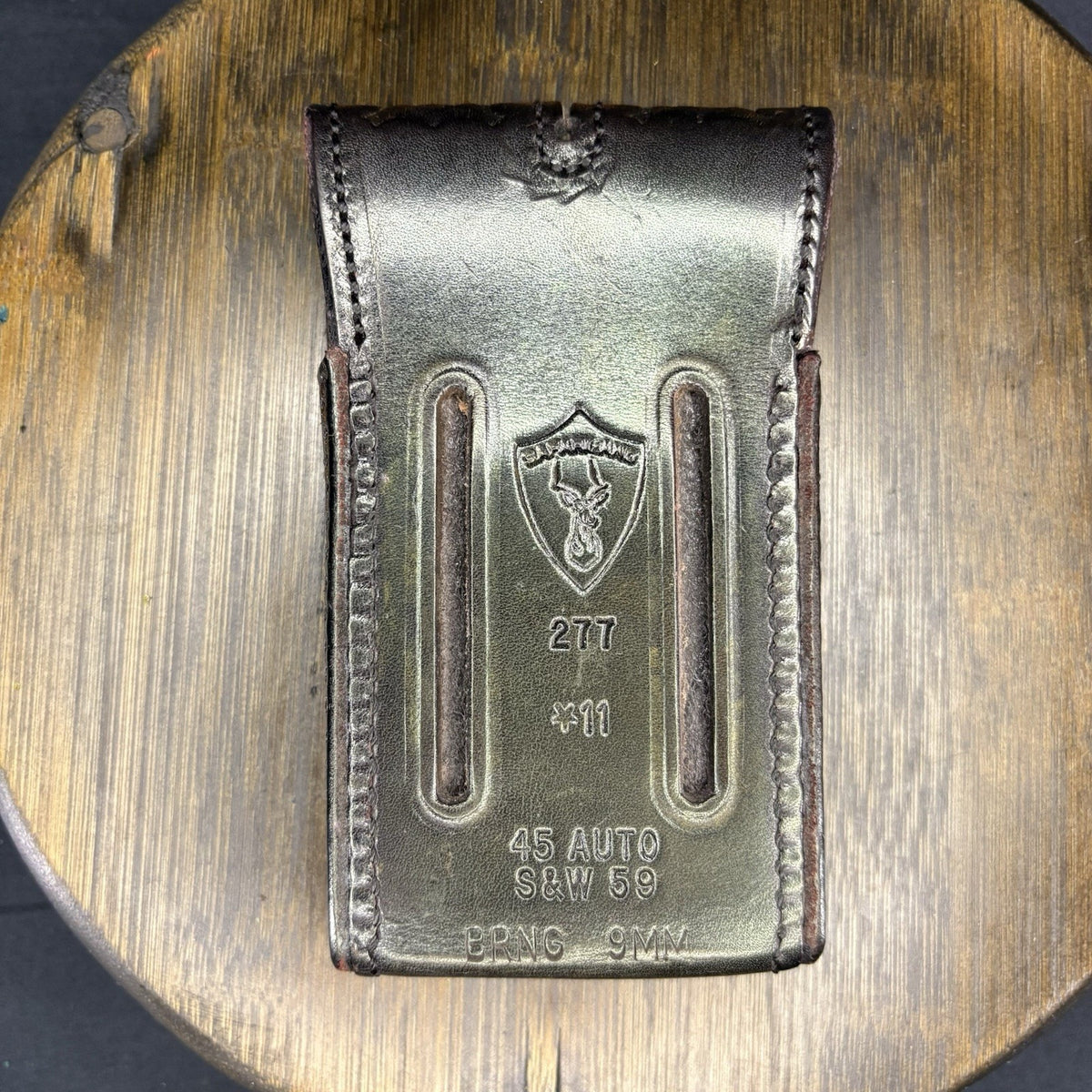 Safariland Leather Double Magazine Pouch Double Stack Brng 9mm S&W 59 .45 Auto