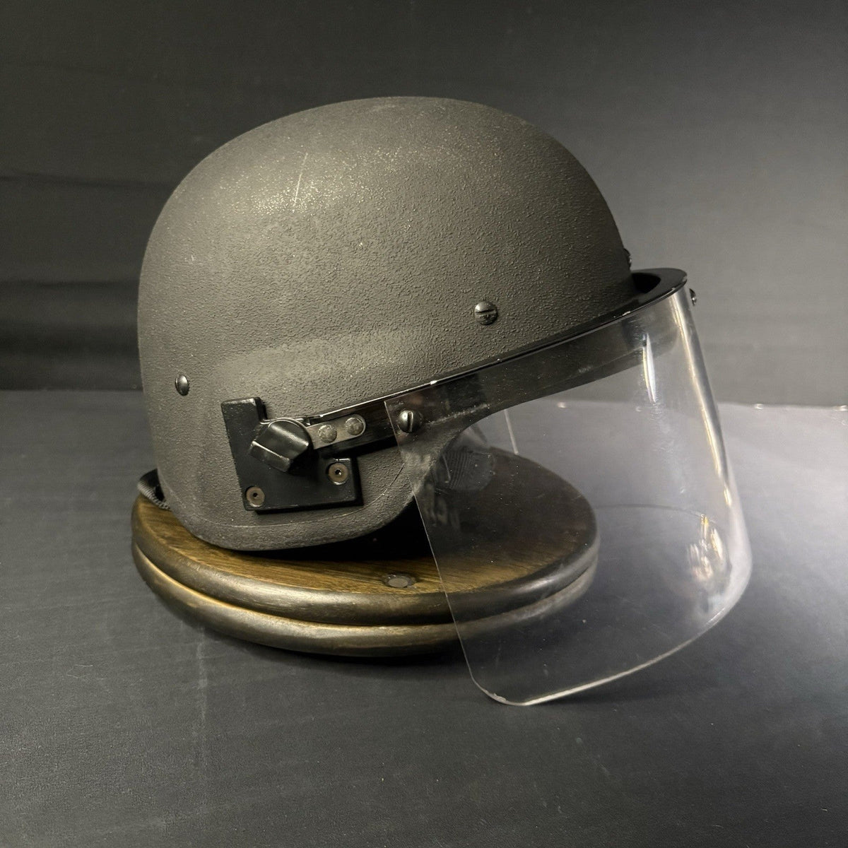 Gentex Ballistic IIIA (3A) Helmet w/ Removable Face Shield USA Made Large Bullet Proof