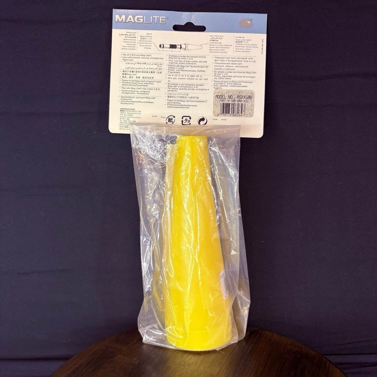 MagLite Traffic Cone Wand Kit Yellow C & D Cell