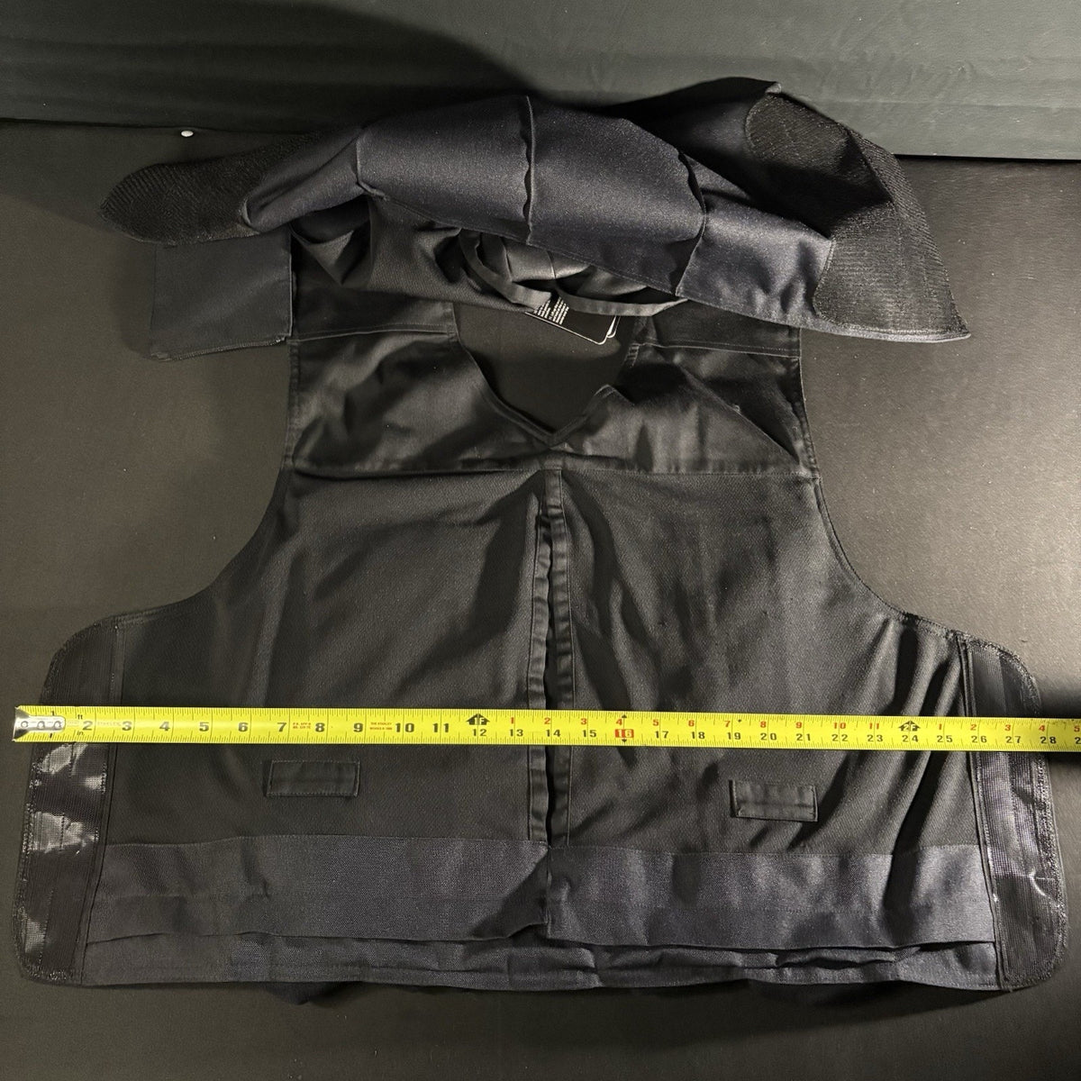 Elbeco Tactical Carrier Size XL Black w/Magazine & Radio Pouches & Waistband