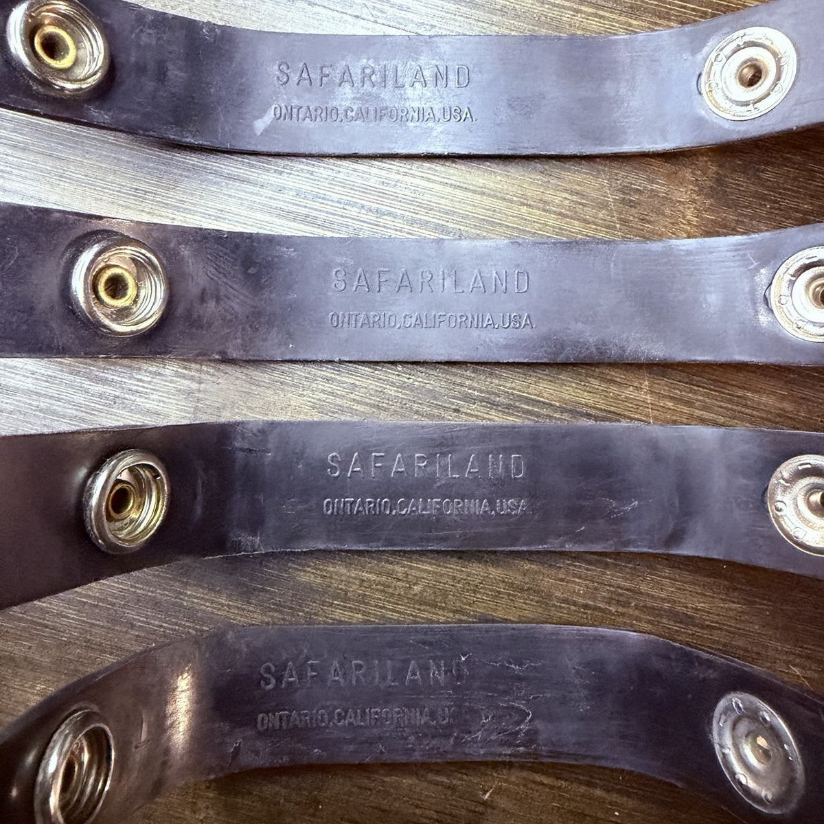 Safariland Belt Keeper Black With Chrome Nickle Snaps Set Of 4