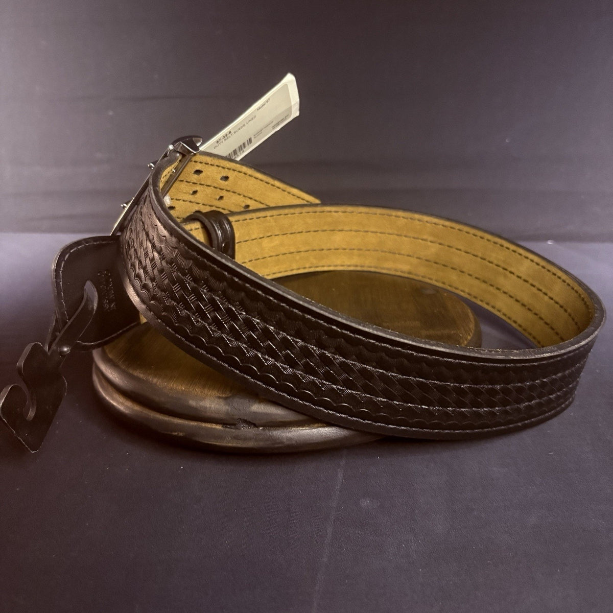 Safariland Model 87 Duty Belt - Size 32 - Sued Lined Basketweave - Black/Chrome
