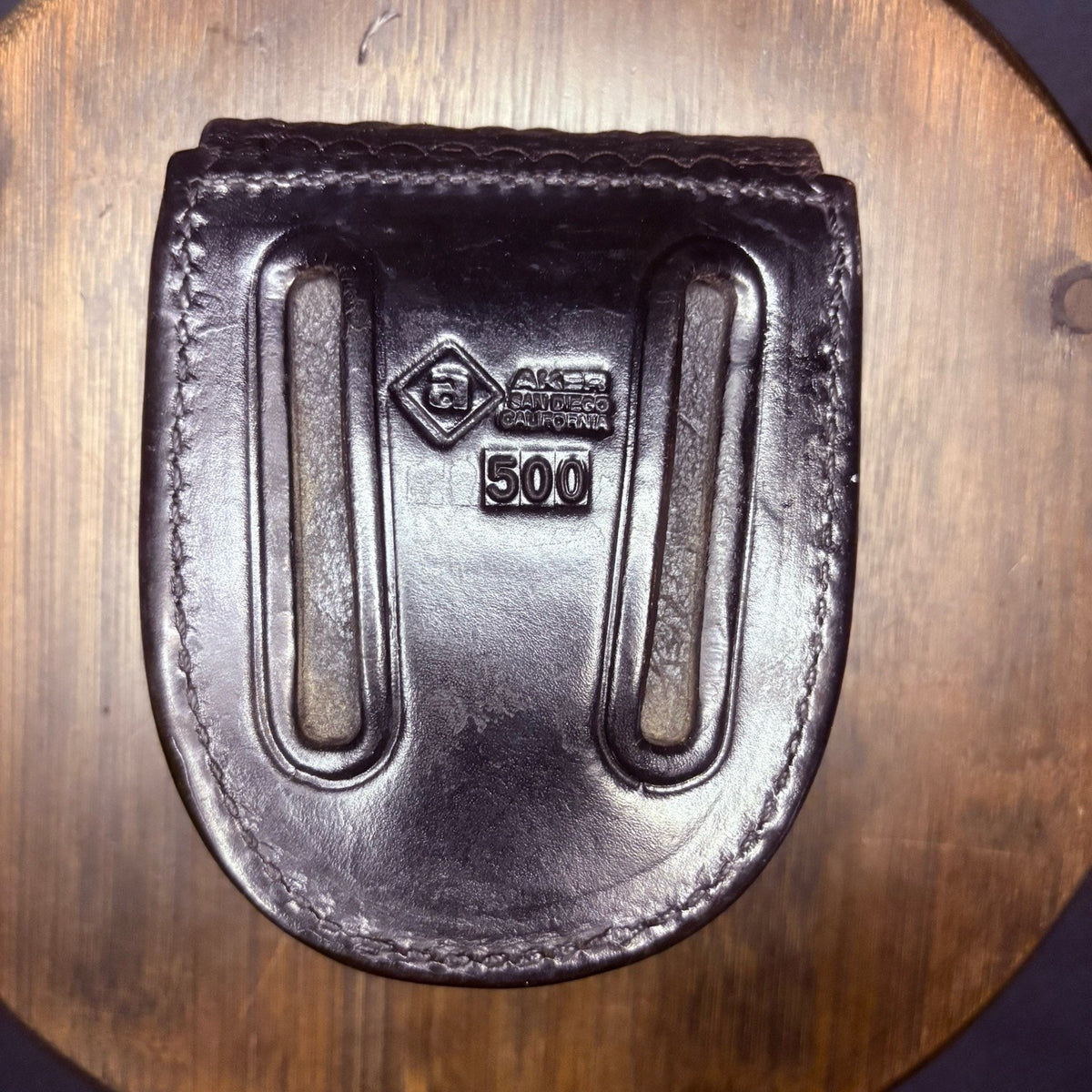 Aker 500 Handcuff Case, Leather Black Basket Weave Round