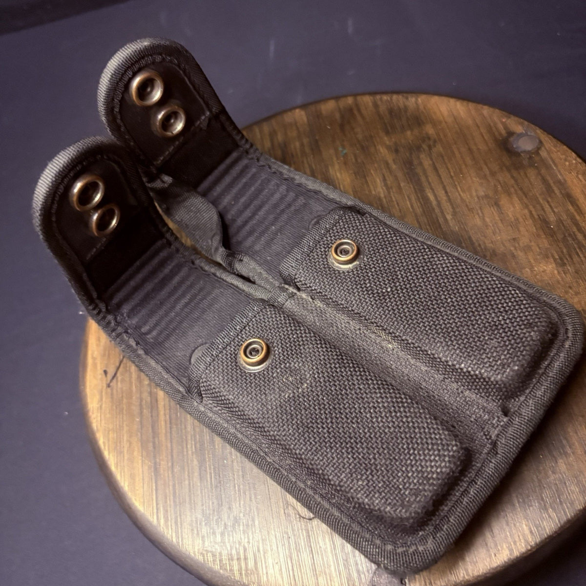 Bianchi 7302 Double Magazine Pouch Size 1 (10mm & .45) Single Stack 2.25" Loop