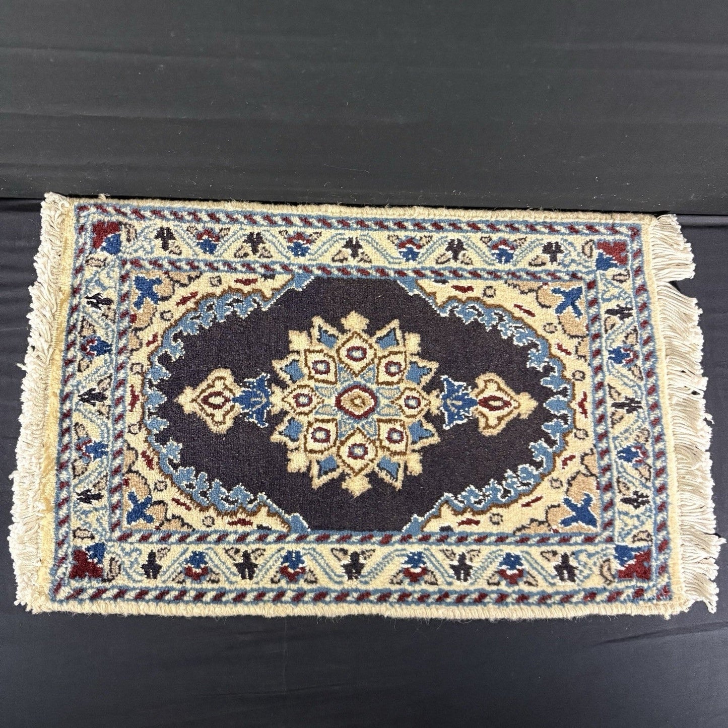 Persian Rug Hand Knotted Blue Medallion 2'x1' or 22"x14" or 40cm X 60cm